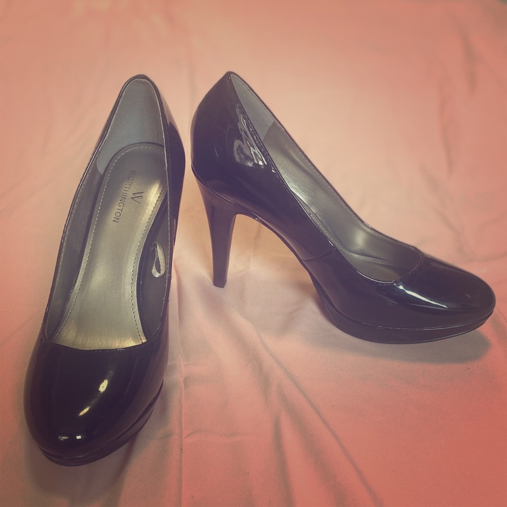 Worthington High Heels